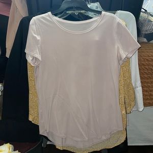 Lululemon T-shirt